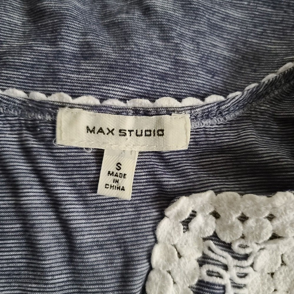 Max Studio Stripe Embroidered V Neck Sleeveless Tank Top  Sz S Blue White - Picture 2 of 9